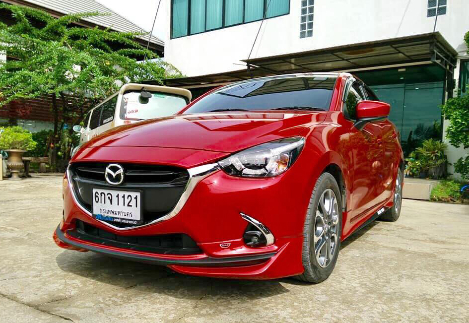 ชุดแต่ง Mazda2 2015-2019 Jap 4และ5ประตู